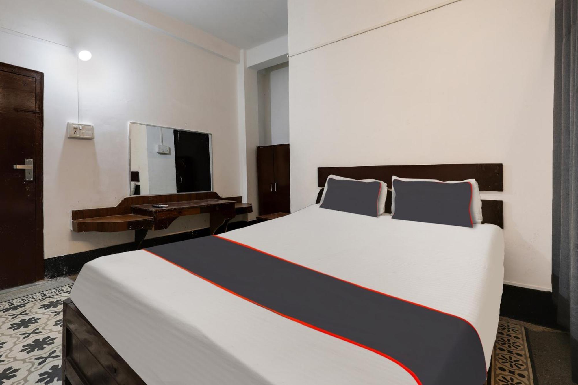 Spot On Hotel Nor' - East Guwahati Esterno foto