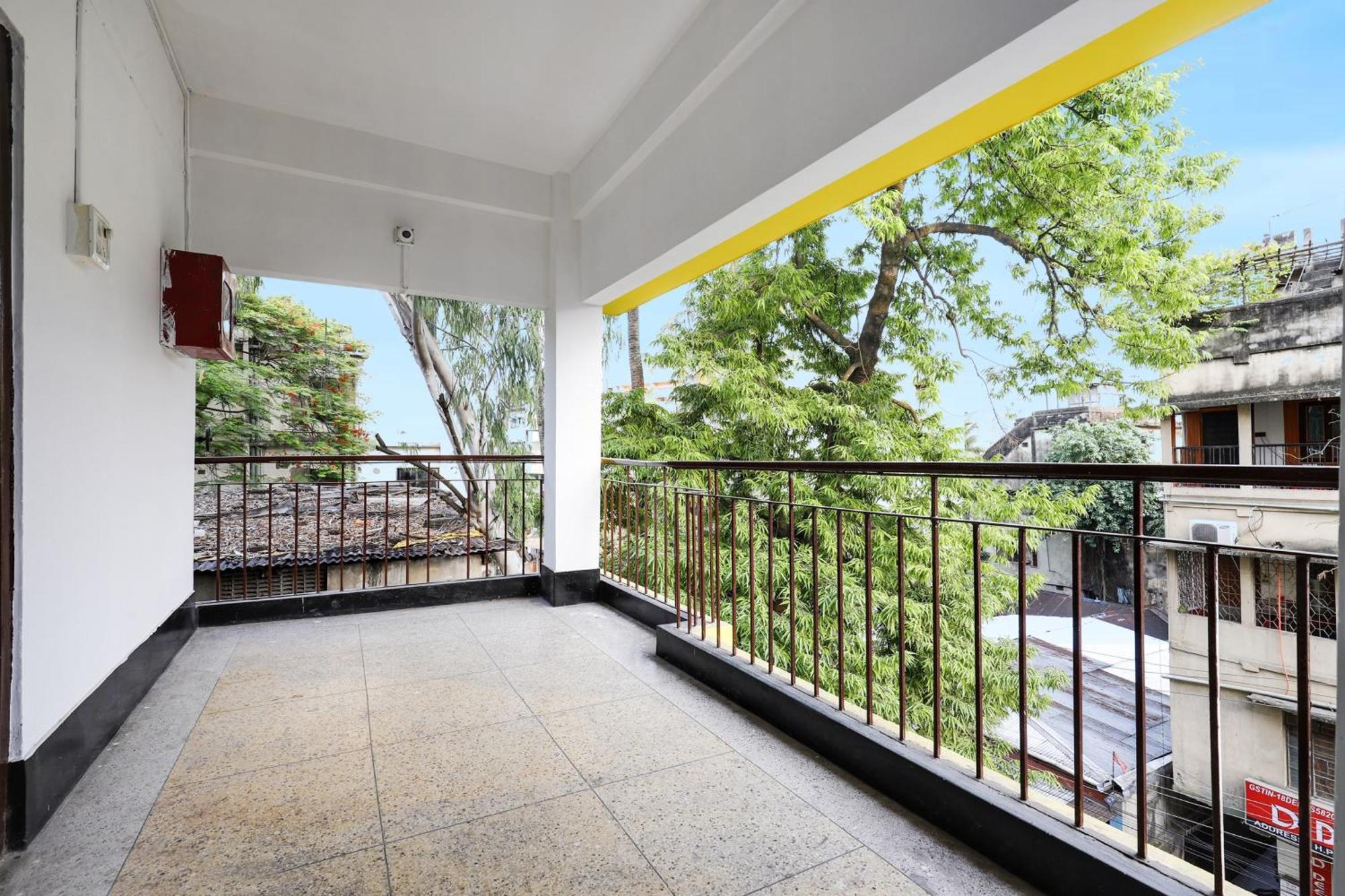 Spot On Hotel Nor' - East Guwahati Esterno foto