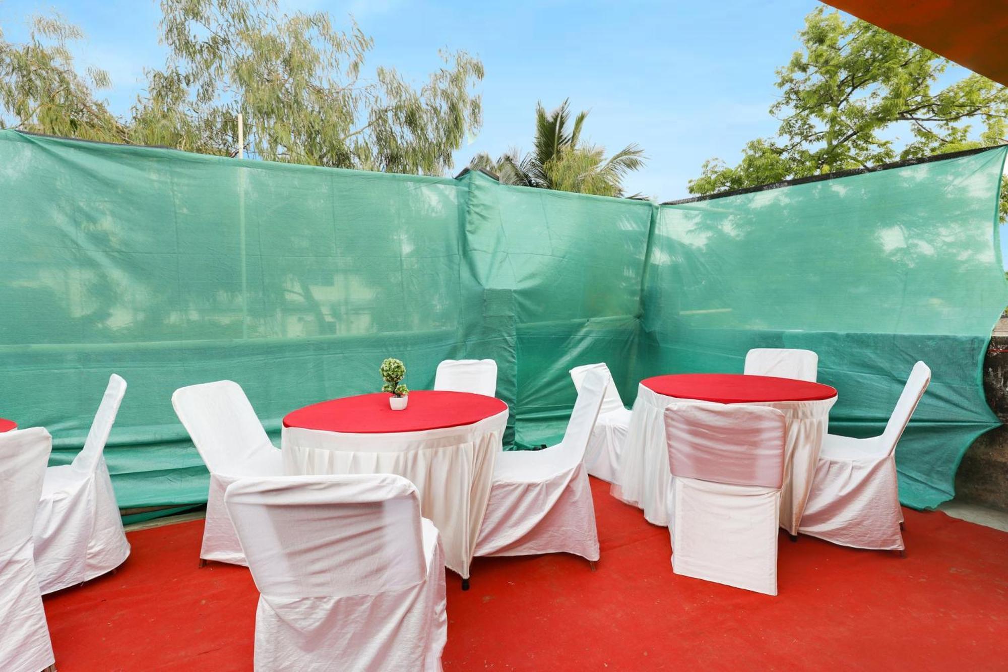 Spot On Hotel Nor' - East Guwahati Esterno foto