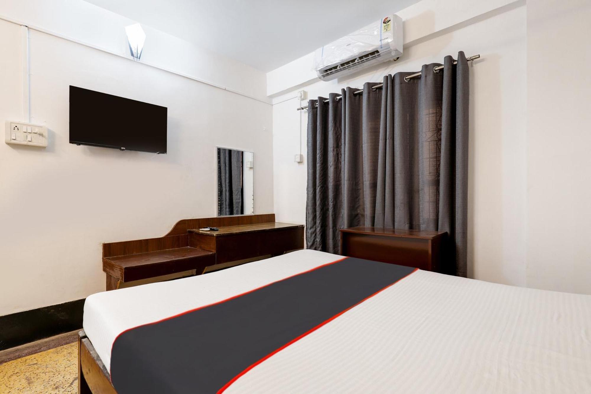 Spot On Hotel Nor' - East Guwahati Esterno foto